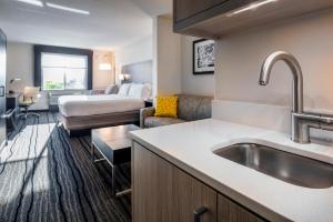 Holiday Inn Express Hotel & Suites Livermore, an IHG Hotel - Frequently Asked Questions