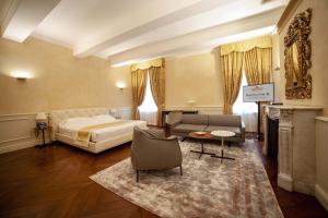 Hotel Rua Frati 48 in San Francesco - Nearby Attractions and Landmarks