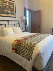 Hotel Sutter - Frequently Asked Questions