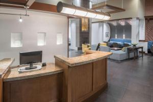 Hyatt Place Jacksonville Airport - Frequently Asked Questions
