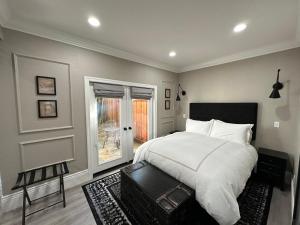 Inn at Depot Hill - Booking Information