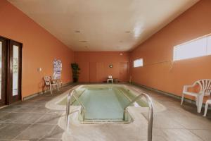 Lido Palms Resort & Spa - Frequently Asked Questions