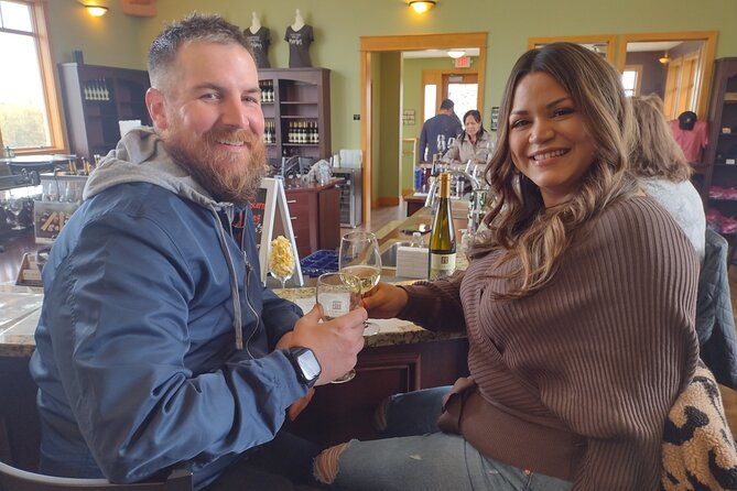 NON BUS Traverse City Wine Old Mission Peninsula Wine Tour - Highlights of the Wine Tour