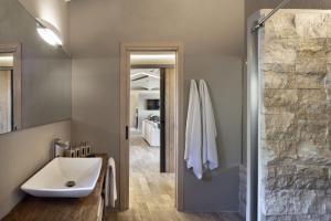 Petra Segreta Resort & Spa - Nearby Attractions