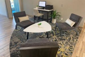 Residence Inn by Marriott Sacramento Airport Natomas - Frequently Asked Questions
