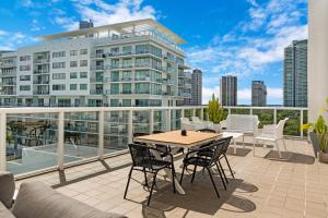 Roami at Habitat Brickell - Ideal for Larger Groups