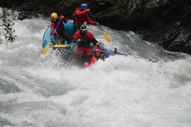 Six Mile Creek 2 Canyon Whitewater Rafting - Getting to the Meeting Point