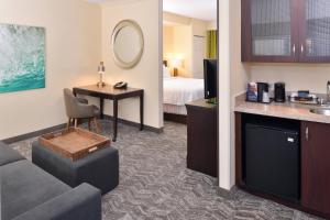 SpringHill Suites by Marriott Corona Riverside - Frequently Asked Questions