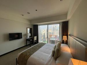The Address Dubai Marina - Questions About Your Stay