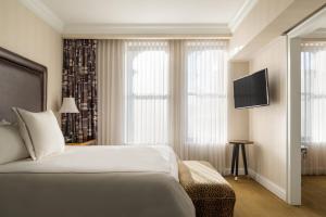 The Manhattan Club - Frequently Asked Questions