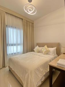 The Pearl Villa 5 BR Swimming Pool With Sea and Mountain View - Al Dana Island Fujaira - Nearby Attractions and Activities