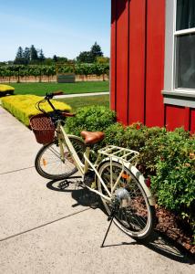 The Setting Inn Napa Valley - Frequently Asked Questions