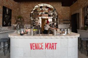 The Venice Venice Hotel - Nearby Attractions