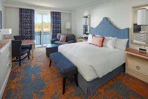 Universals Loews Portofino Bay Hotel - Location and Surroundings