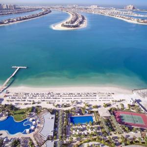 Waldorf Astoria Dubai Palm Jumeirah - Impeccable Service and Hospitality