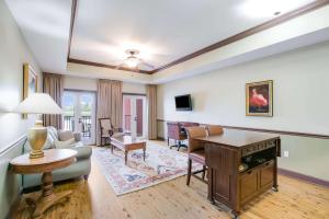 Water Street Hotel & Marina, Ascend Hotel Collection - Frequently Asked Questions