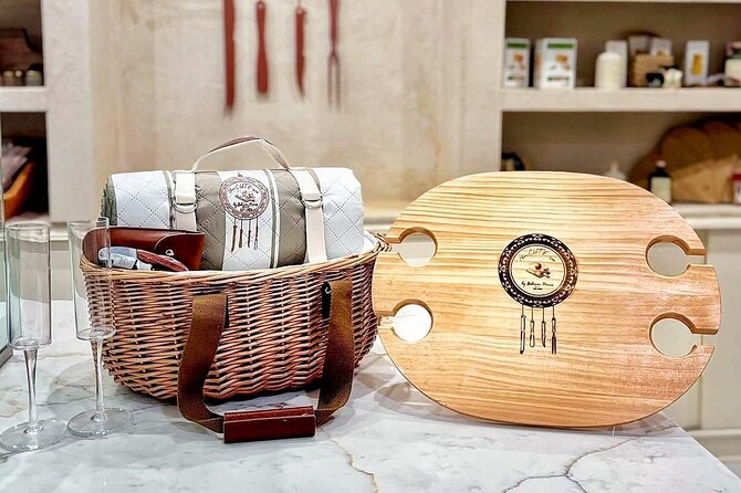 Central Park Picnic Basket Rental Experience - Enjoying Your Picnic in Central Park