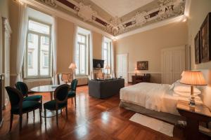 Royal Palace Hotel - The Sum Up