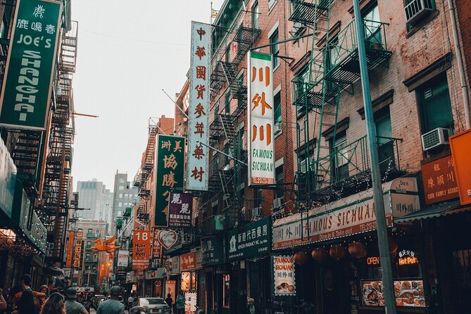 Top Sights of Lower Manhattan - Fun Small-Group Tour - Sum Up