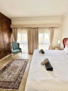 DARÍ Guesthouse Review: A Charming Stay in Dubai - Questions About Your Stay