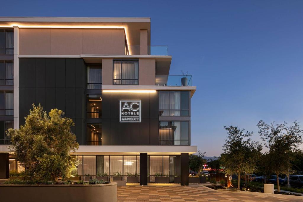 AC Hotel by Marriott Palo Alto - Good To Know