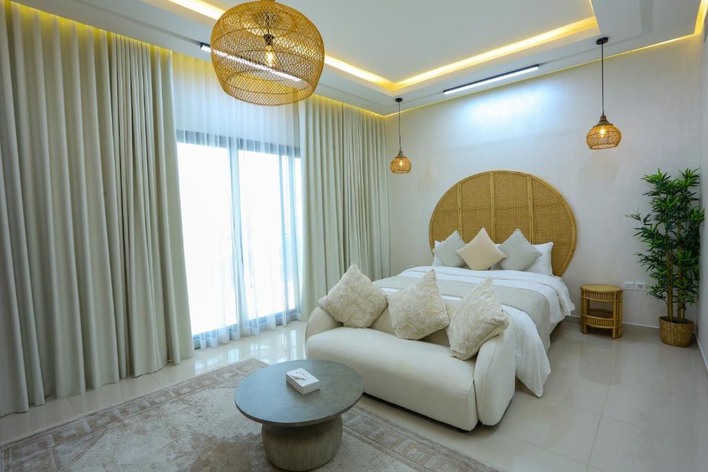 Al Bandar Luxury Villa With 5BR With Private Pool – Al Dana Island Fujairah Review