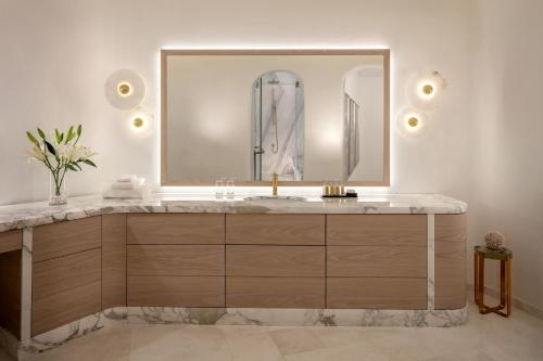 Anantara Santorini Abu Dhabi Retreat-Adults Only Review