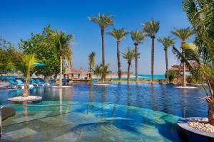 Anantara World Islands Dubai Resort - About Your Stay