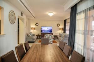 Bansal Villa With Private Pool - About Your Stay