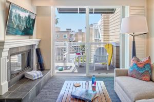 Beach House Hotel at Hermosa Beach - Good To Know