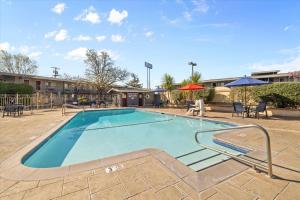 Best Western Petaluma Inn - Good To Know