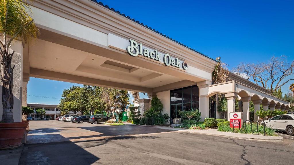 Best Western Plus Black Oak - Good To Know