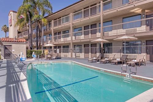 Best Western Plus Executive Inn Review