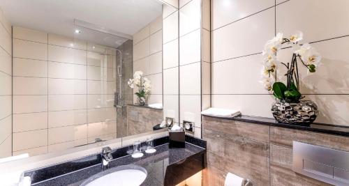 Best Western Plus Grand Winston - Good To Know