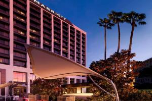 Beverly Hills Marriott - Good To Know