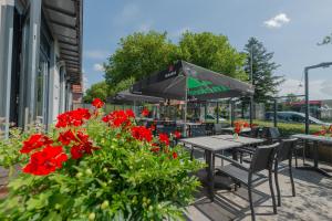 Boutique Hotel Herbergh Amsterdam Airport FREE PARKING - Good To Know
