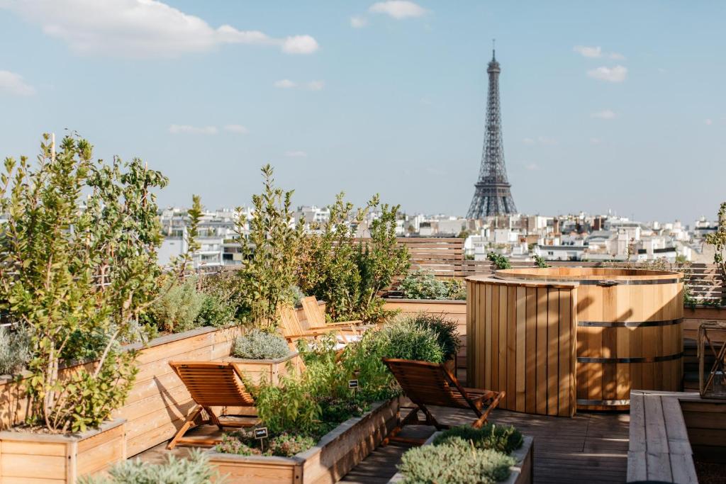 Brach Paris – Evok Collection Review
