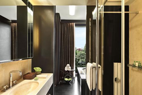 Bulgari Hotel Milano Review