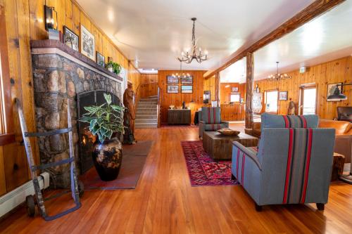 Camp Richardson Resort - Good To Know