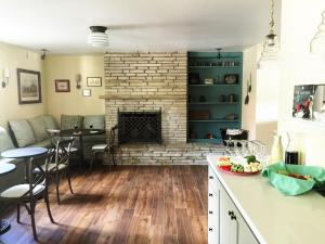 Coachmans Inn, A Four Sisters Inn - Good To Know