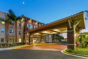 Comfort Inn & Suites Near Ontario Airport - Good To Know