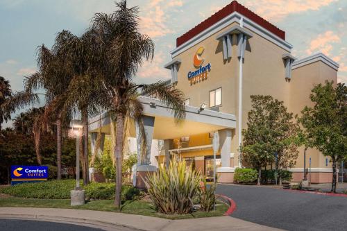 Comfort Suites Vacaville-Napa Valley Area - Good To Know