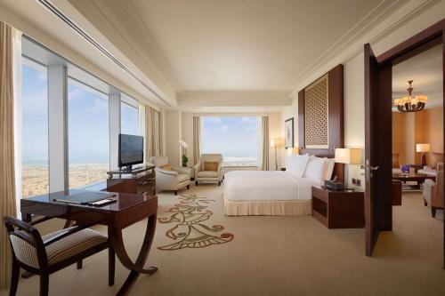Conrad Dubai - About Your Stay