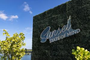 Costa Hollywood Beach Resort - An All Suite Hotel - Good To Know
