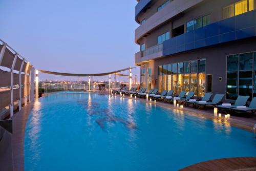DAMAC Maison Mall Street - About Your Stay