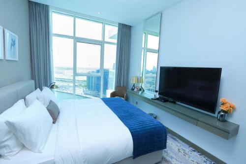 Damac Maison Prive Deluxe Studio With Burj-Khalifa View - About Your Stay