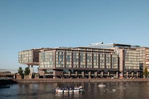DoubleTree by Hilton Amsterdam Centraal Station Review