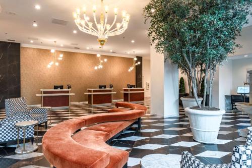 DoubleTree by Hilton San Diego Downtown - Good To Know