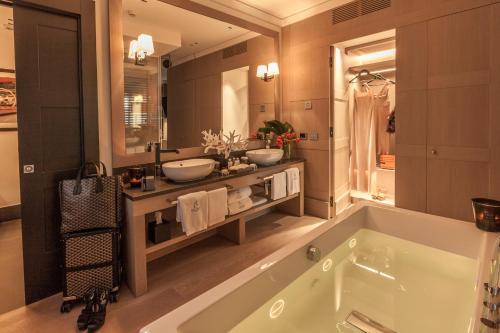 Eight Hotel Paraggi - Good To Know