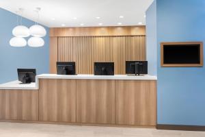 Element Times Square West - Good To Know